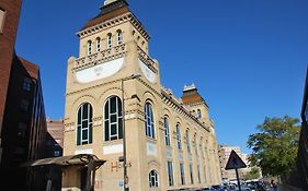 VTZ The Orus Factory Hotel - Parking Muy Económico